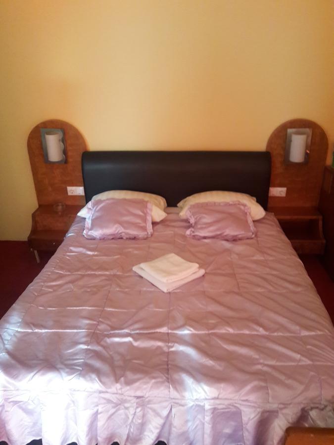 Jet Star Motel Zivinice Екстер'єр фото